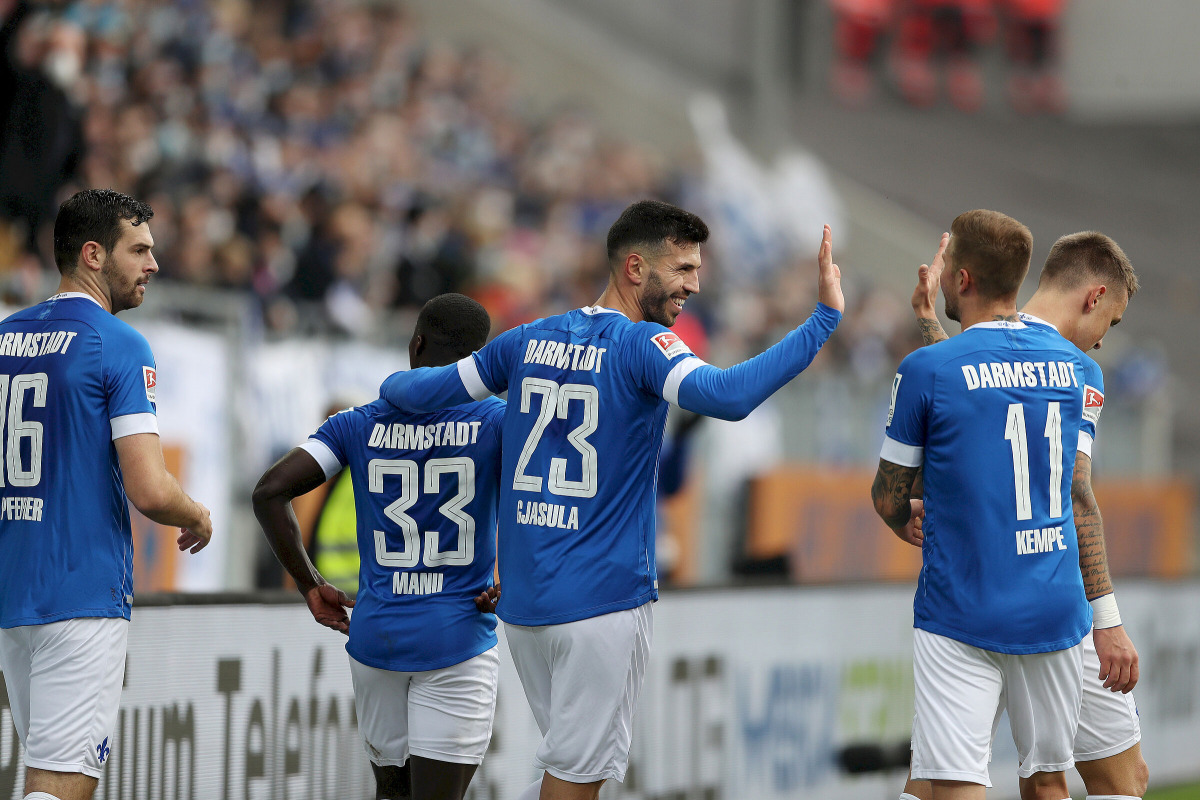 Verträge verlängert: Kempe und Gjasula bleiben bei den Lilien