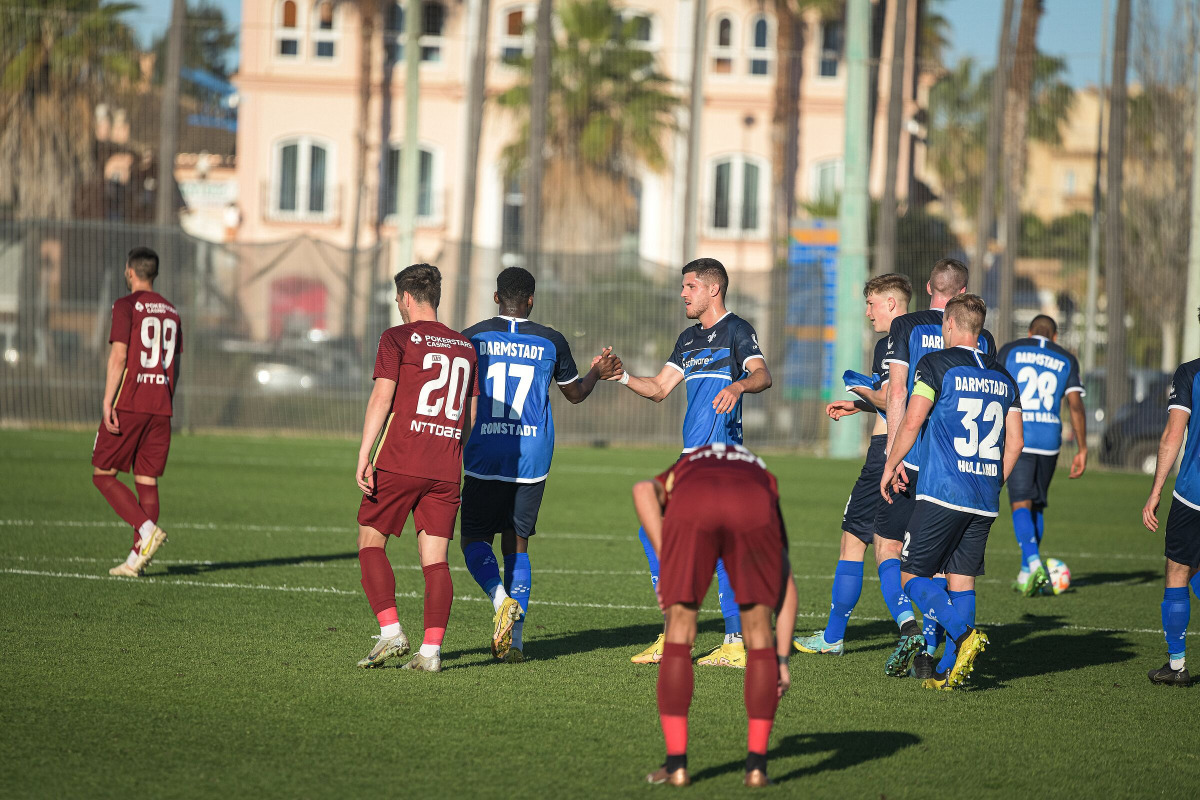 SV 98 siegt gegen Cluj