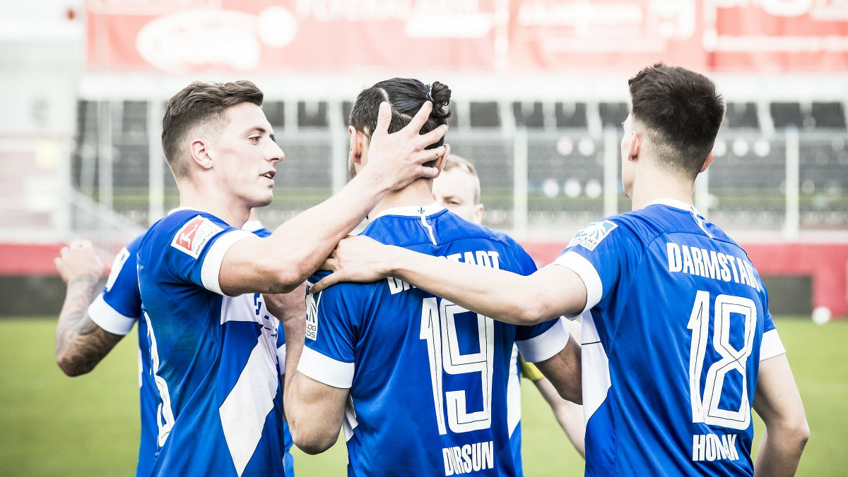 Aufwärtstrend fortgesetzt: Sieg in Würzburg