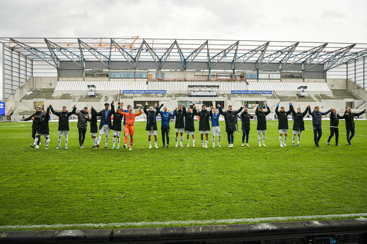 Eine blau-weiße Gemeinschaft