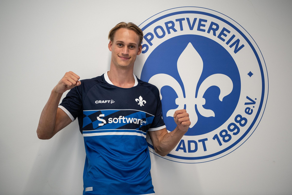 SV 98 verpflichtet Mittelstürmer Vilhelmsson