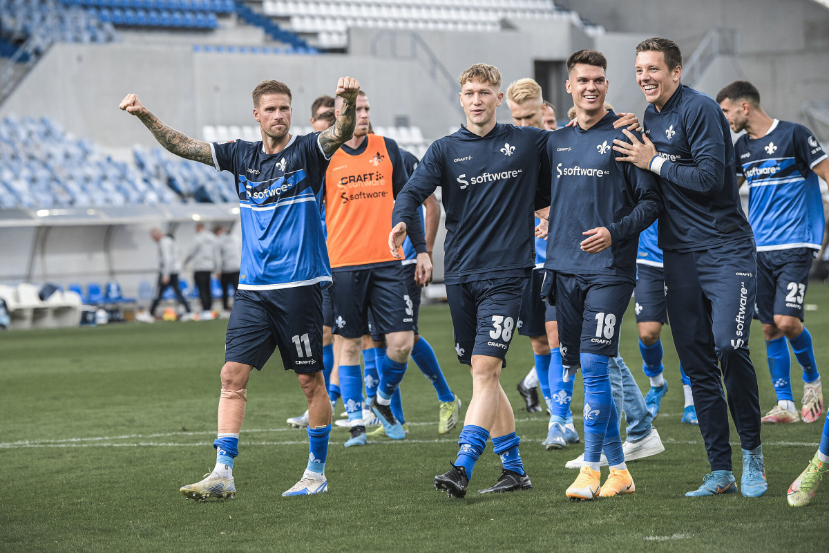 „Erwachsen den Sieg über die Zeit gebracht“