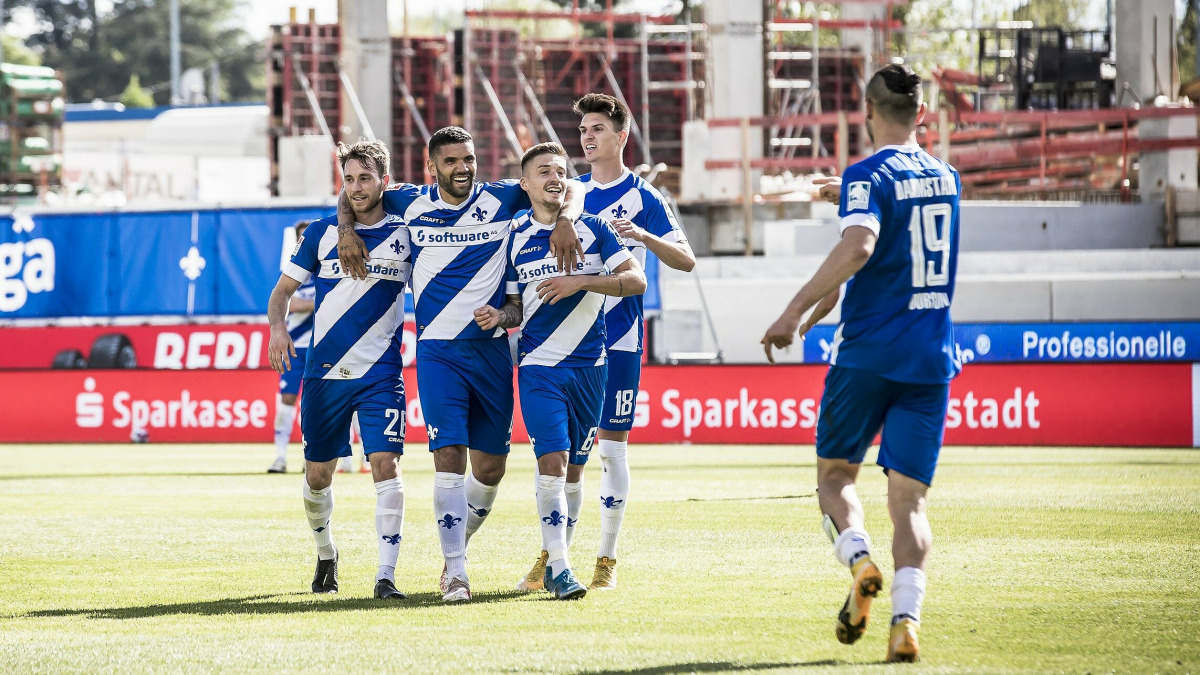 Offensiv-Spektakel! Vierter Sieg in Serie