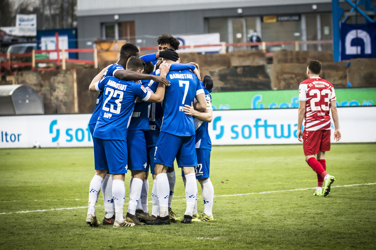 Mit Geduld den angeschlagenen Boxer besiegt