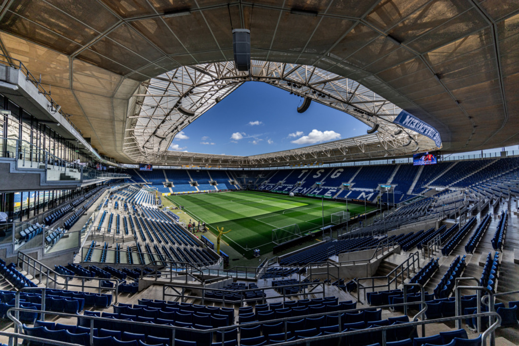 Bild vom leeren Stadion der TSG Hoffenheim