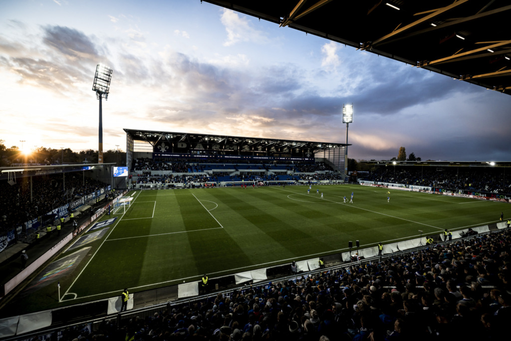Stadionbild vom Bällenfalltor am Spieltag gegen Mainz 05