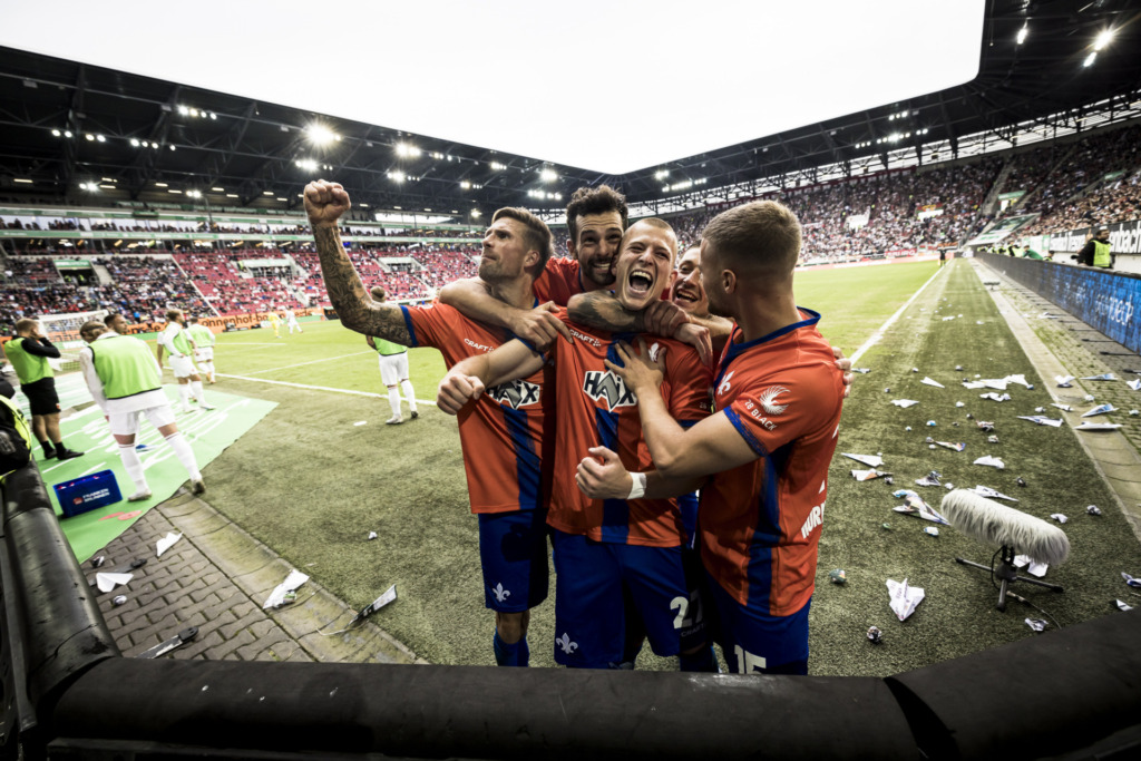 Lilien-Torjubel nach dem 1:0 beim FC Ausgburg (2:1).