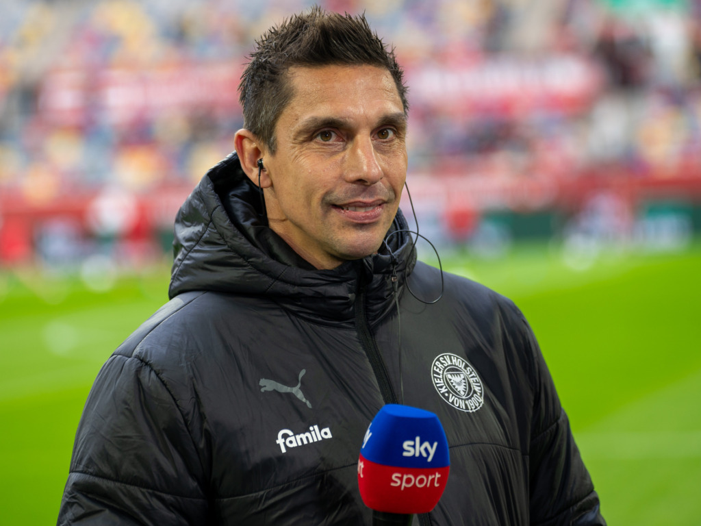 Marcel Rapp (Holstein Kiel, Trainer) im Interview bei Sky Sport.
