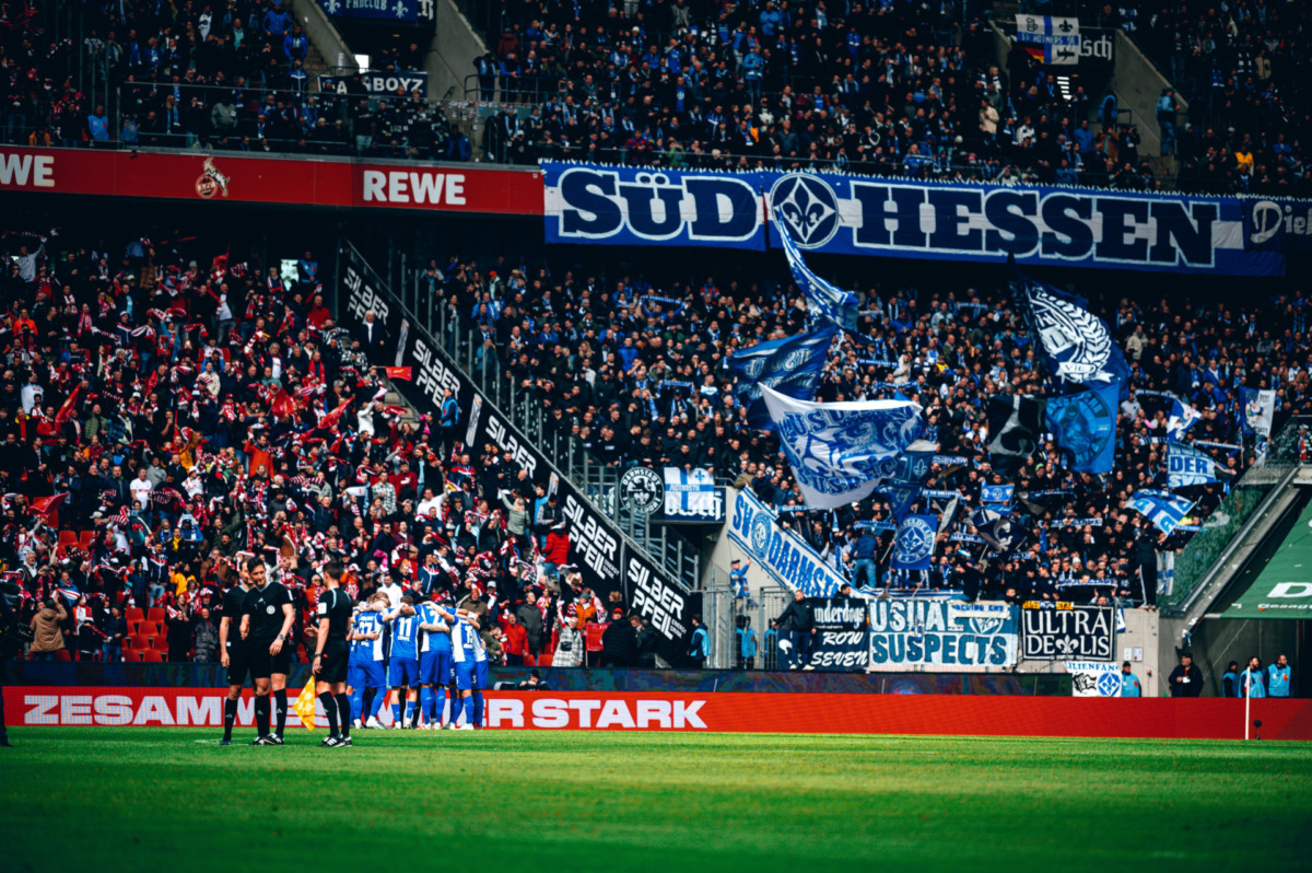 „Tragt die Lilie mit Stolz auf der Brust!“