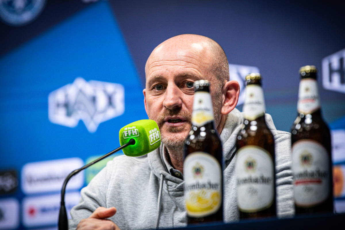 “Under no circumstances give anything away”