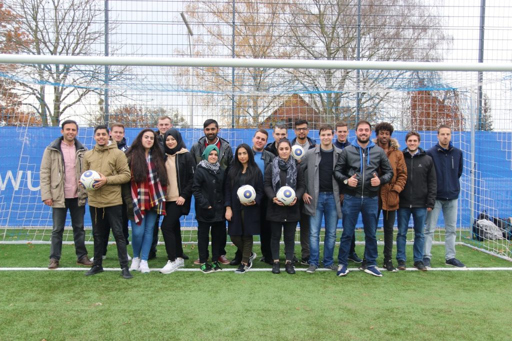 Joblinge absolvieren Trainingseinheit beim SV 98