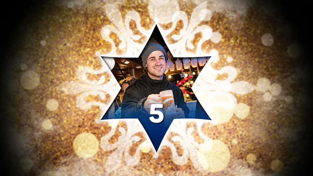 Türchen 5 – Für den guten Zweck: Lilien-Profis schenken Glühwein aus