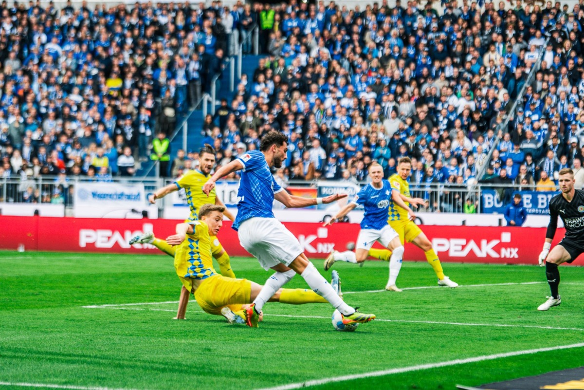 Points shared on Kohfeldt’s debut