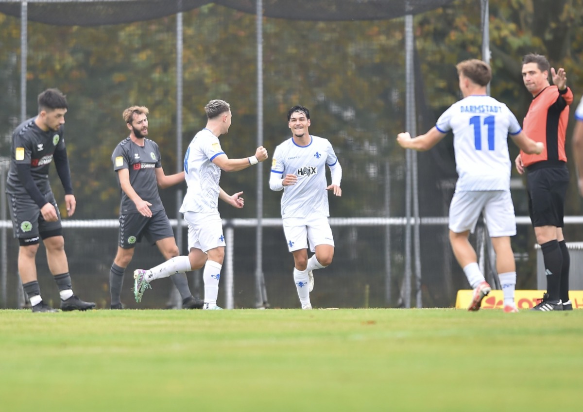 An outstanding half brings U21 their third win in a row