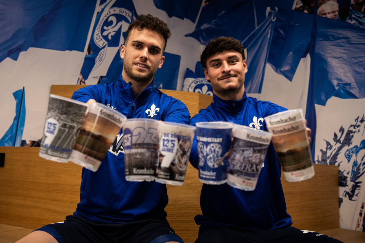 Cup donation: collection campaign for flood victims