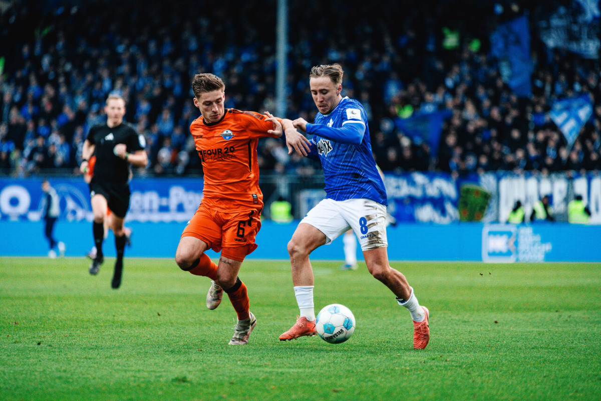 Paderborn holds on for victory