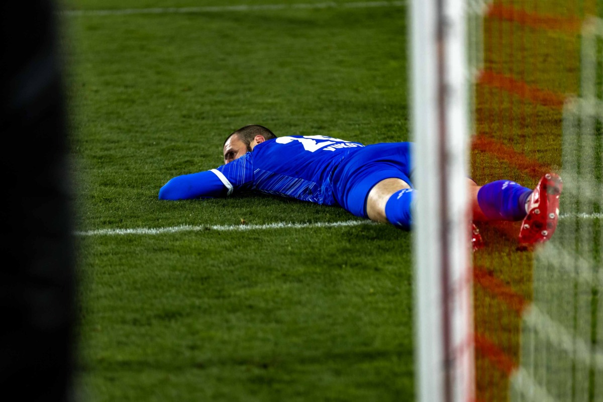 Analysis: Great morale. Lack of cleverness.