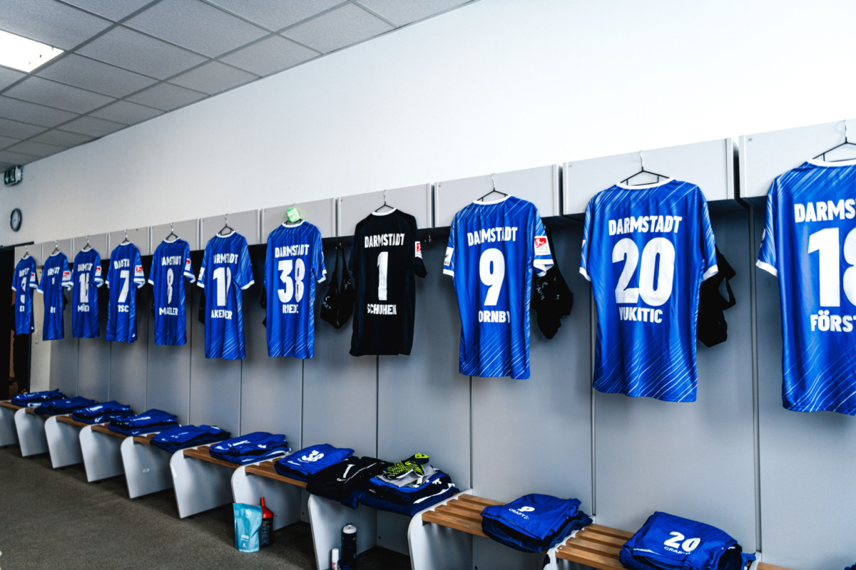 Marseiler Starts, Klefisch in Squad