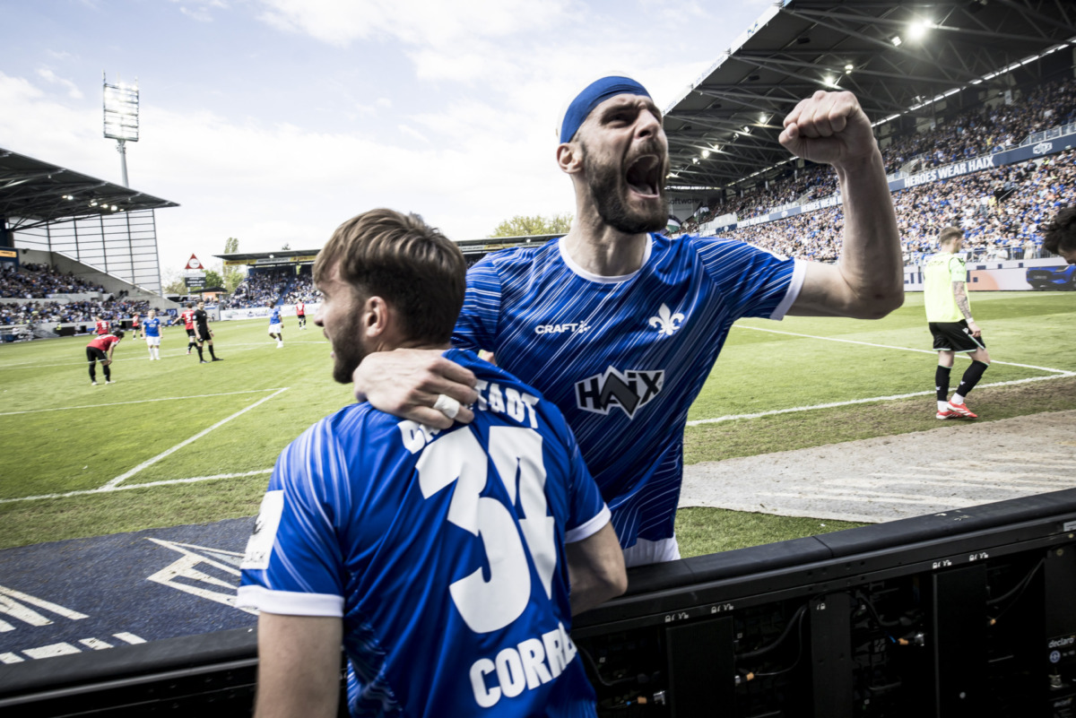 Spektakel und passende Antworten – Analyse des 96-Heimspiels