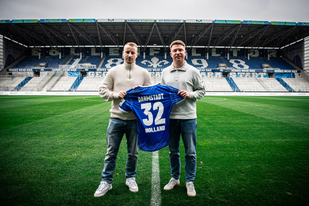 Fabian Holland extends his contract with the Lilies