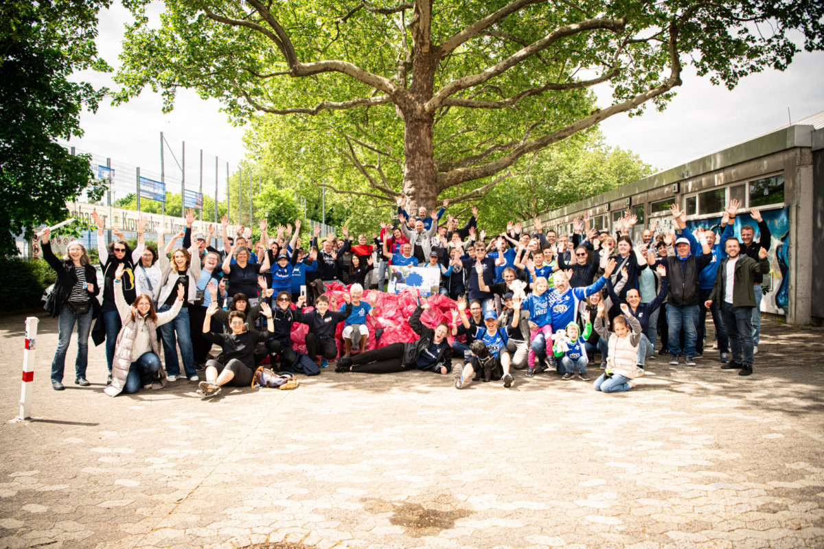 6. Clean-Up Day with Krombacher: For a clean Bölle!