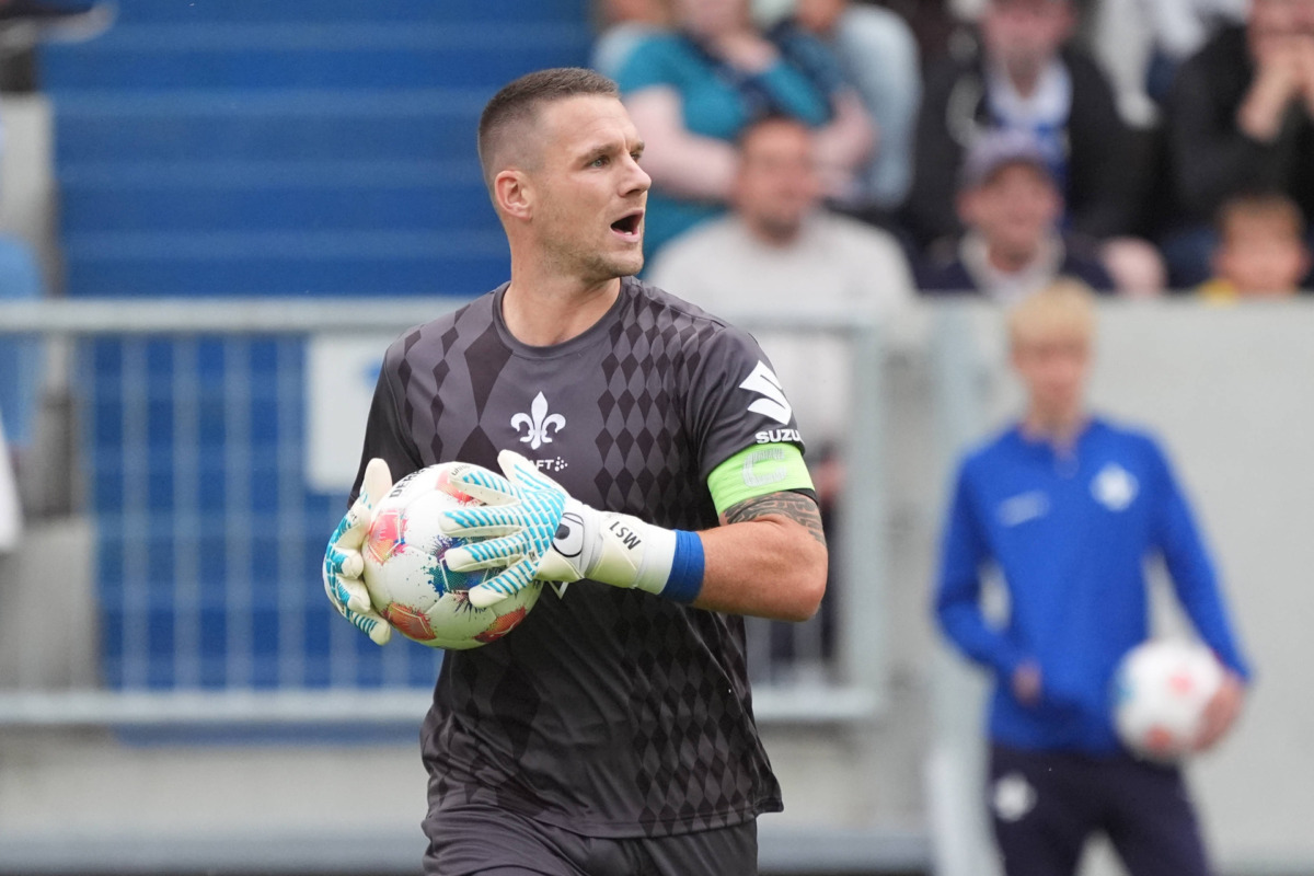 Schuhen is the Captain