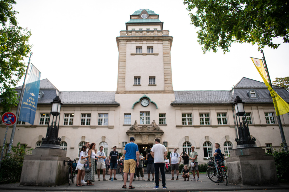 Memorial walk of SV 98