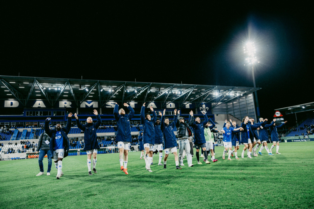 SV Darmstadt 98 im DFB-Pokal gegen den FC Schalke 04