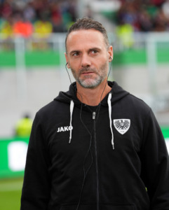 Alexander Ende (Cheftrainer, SC Preussen Muenster) im Interview vor dem Spiel.