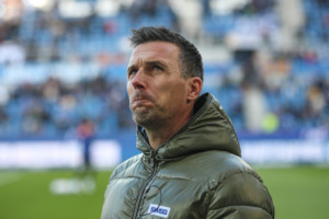 Christian Eichner (Karlsruher SC, Chef-Trainer) vor dem Spiel,