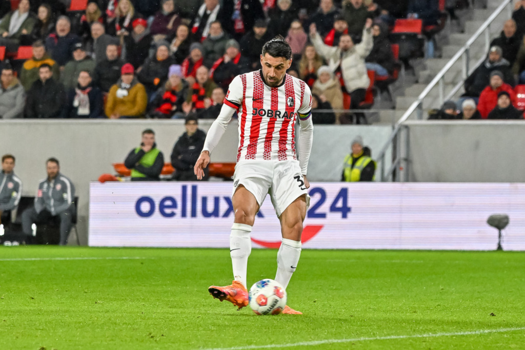 Torabschluss zum 2:0 durch Vincenzo Grifo (SC Freiburg, #32)