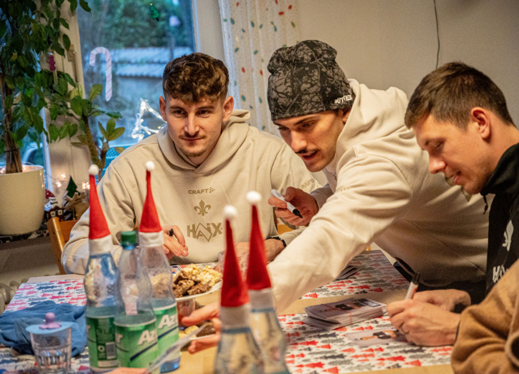 Maglica, Hornby und Brunst unterschreiben autogrammkarten