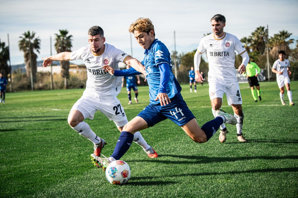 Lilies lose to Wiesbaden