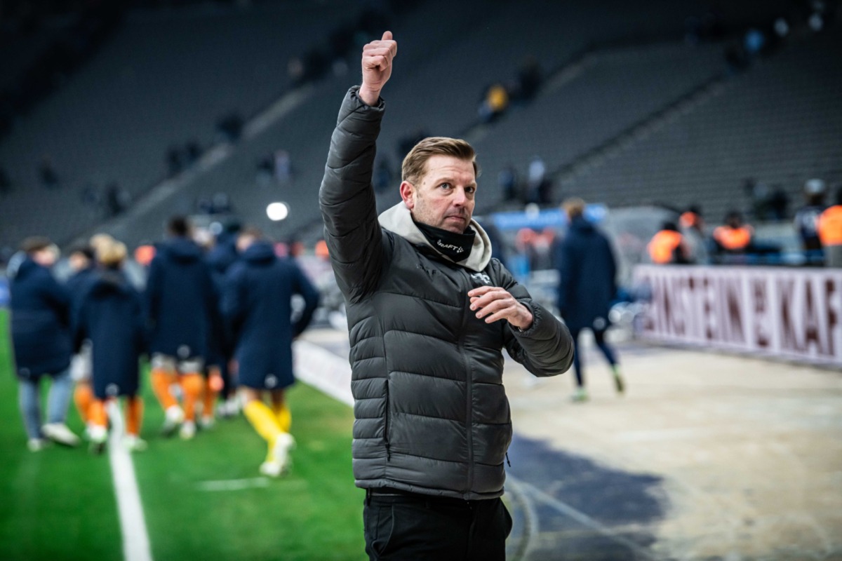 „Don’t lose your head after bad periods“