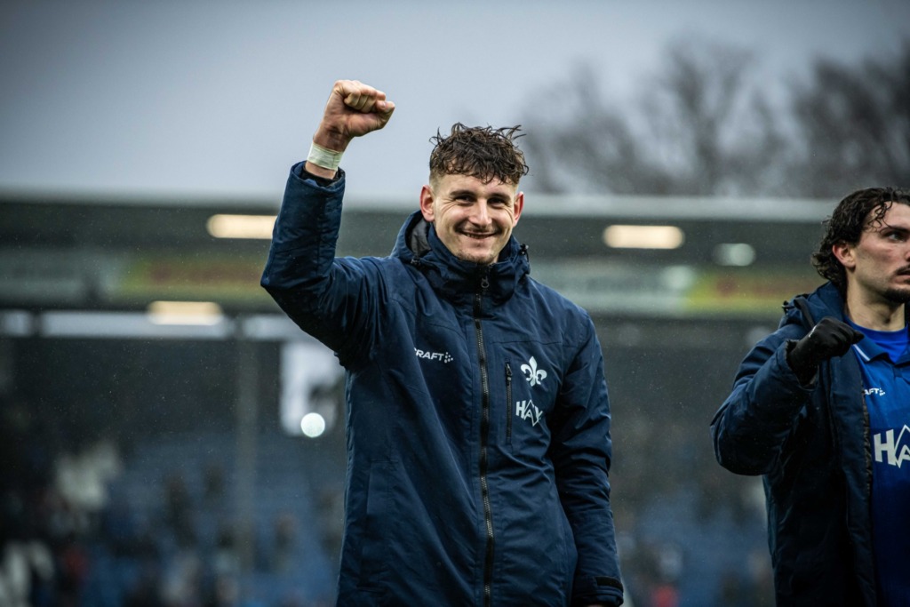 Matej Maglica nach dem Sieg gegen Fortuna Düsseldorf