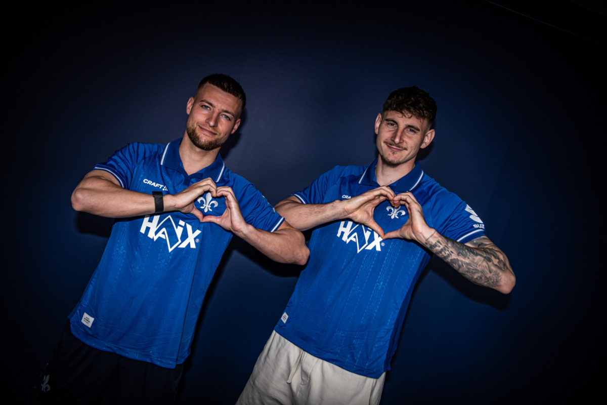 Lilies support the „HEART SAFE“ initiative