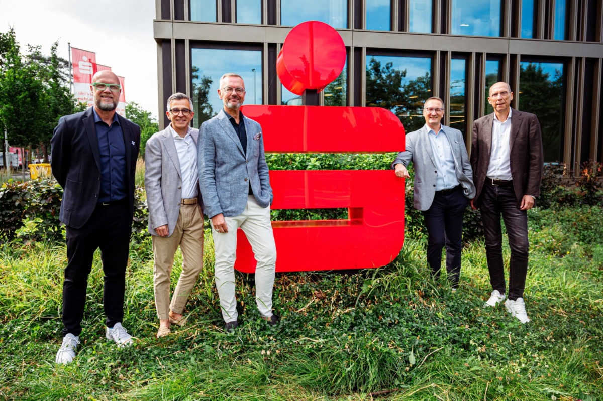 Sparkasse Darmstadt/Dieburg baut Engagement beim SV 98 aus