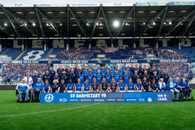 Das größte Mannschaftsfoto der Lilien-Geschichte geht in die zweite Runde